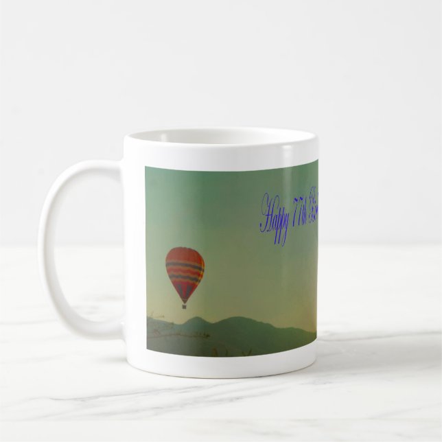 Mug Joyeux 77e anniversaire Hot Air Balloon (Gauche)