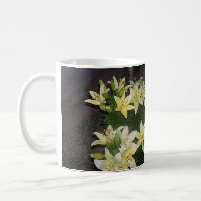 Mug Joyeux printemps Lys jaunes Miroir photo (Gauche)