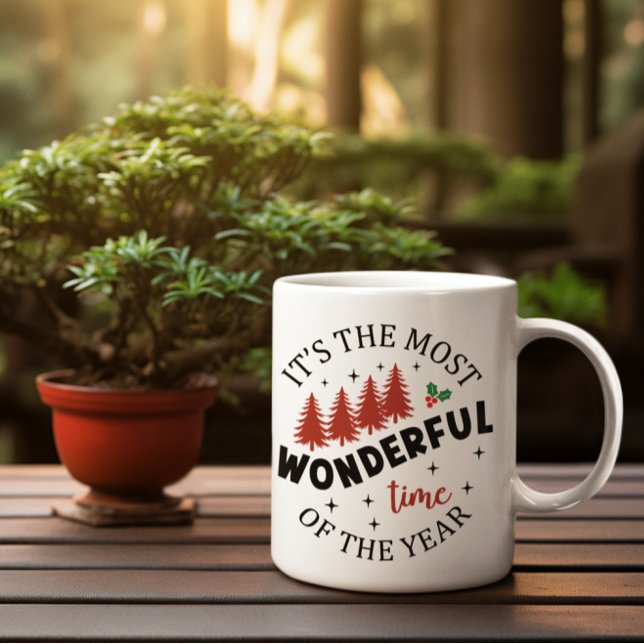 Mug Joyeux sapins rouges de Noël (Créateur téléchargé)
