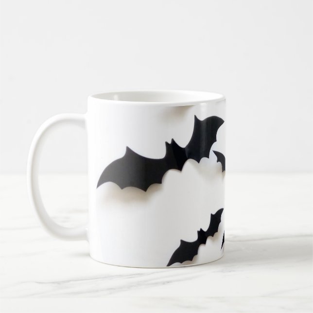 Mug Juste des chauves-souris pour Halloween. (Gauche)