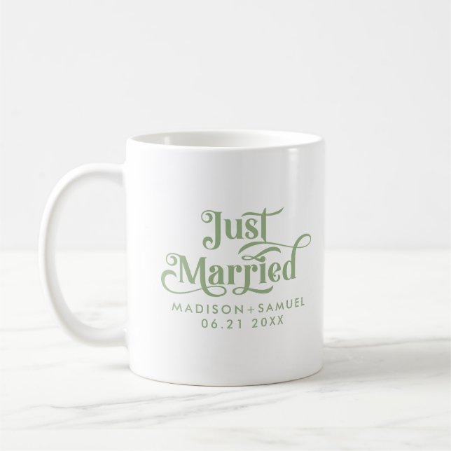 Mug Juste Marié Élégant Sage Green Typographie (Gauche)