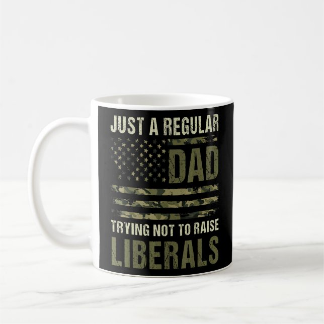 Mug Juste Un Père Régulier Essayant De Ne Pas Élever L (Gauche)