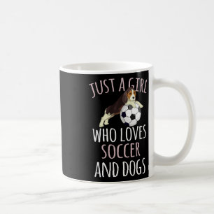 Mug Juste une fille qui aime jouer au football avec de