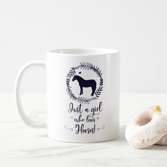 Mug Juste une fille qui aime la silhouette de chevaux (Avec donut)