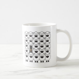 Mug Kelpie australien chez les moutons