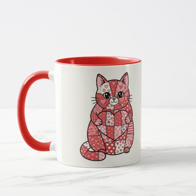 Mug Kitten Patchwork Fantaisiste Tenant un Cœur d'Art (Gauche)