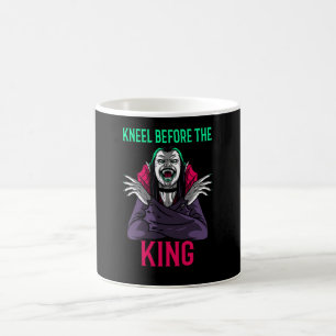 Mug Kneel avant le roi Dracula