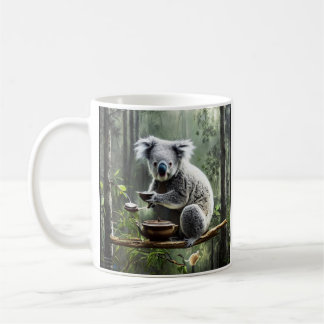Mug Koala boit du thé dans un arbre