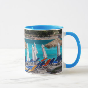 Mug Ksamil, front de mer