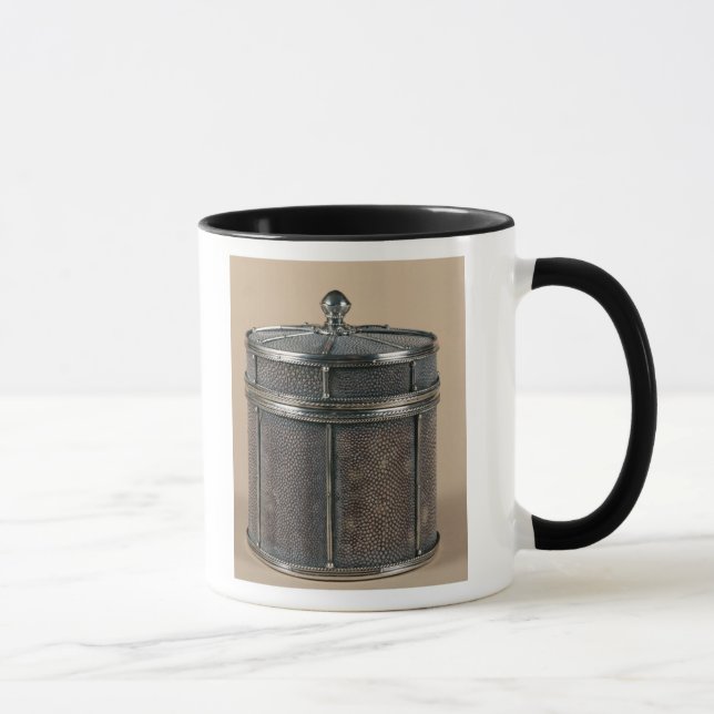 Mug La boîte de cigarette avec shagreen les côtés, (Droite)