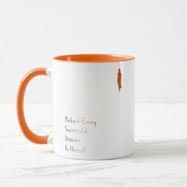 Mug La citation éducative derrière la femme est (Gauche)