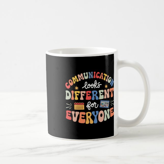 Mug La Communication Semble Différente Pour Tous L'Aut (Droite)