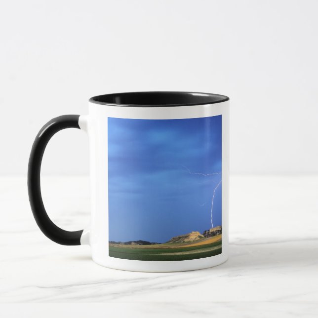 Mug La foudre frappe les collines de Wildcat près de (Gauche)
