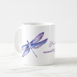 Mug La libellule pourpre inspirée attaque les cadeaux<br><div class="desc">Voici les tasses pourpres inspirées de libellule qui peuvent être personnalisées par vous ! L'illustration dépeint une libellule pourpre d'aquarelle avec le message inspiré : "Vous avez été toujours censés pour voler…" Customisez le texte sur ces tasses personnalisées avec votre propre nom ou message… N'importe quel amant de libellule sera...</div>