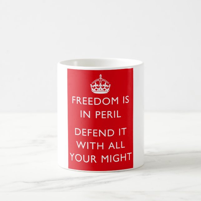 Mug La liberté est en affiche de 2ÈME GUERRE MONDIALE (Centre)