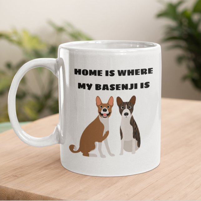 Mug La maison est où est mon Basenji (Créateur téléchargé)