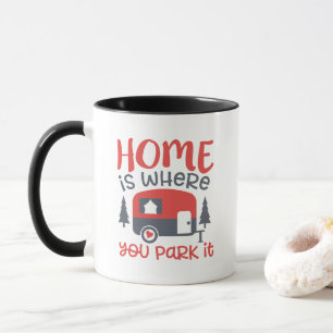 Mug La maison mignonne de campeur est où vous la gare