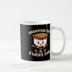 Mug La maternelle est plus amusante Camping de s'mores