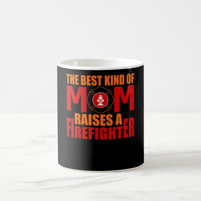 Mug La meilleure maman élève un pompier (Centre)