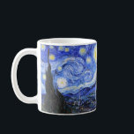 Mug La nuit étoilée de Van Gogh<br><div class="desc">Peinture à l'huile du maître hollandais Vincent Van Gogh (1853-1890) Probablement son tableau le plus célèbre, Van Gogh peint "La Nuit étoilée" en 1889 de mémoire alors qu'il se trouvait dans un asile en France où il s'est enregistré pour la dépression.La scène dépeint la vue depuis sa fenêtre de chambre....</div>