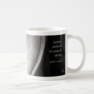 Mug La poésie à la Travail-Poésie est arrivée à la