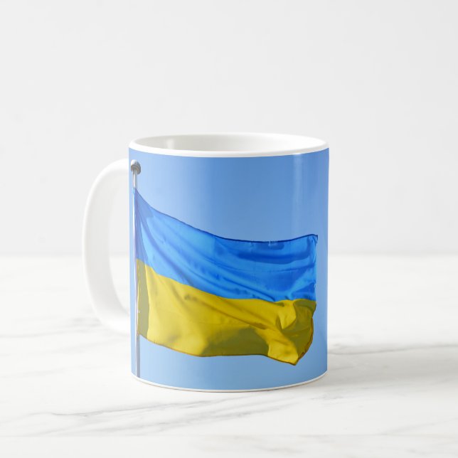 Mug La victoire au drapeau de l'Ukraine reste forte (Devant gauche)