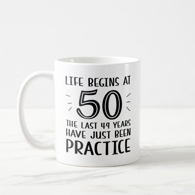 Mug La Vie Commence À 50 Ans (Gauche)
