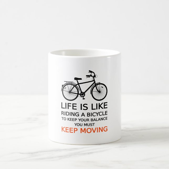 Mug la vie est comme monter une bicyclette, art de (Centre)