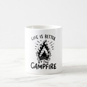 Mug La vie est meilleure au feu de camp
