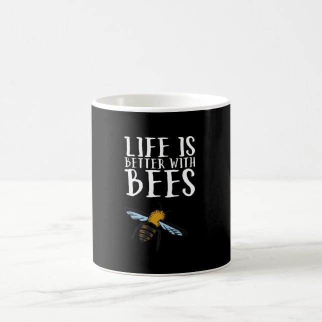 Mug La vie est meilleure avec les abeilles (Centre)