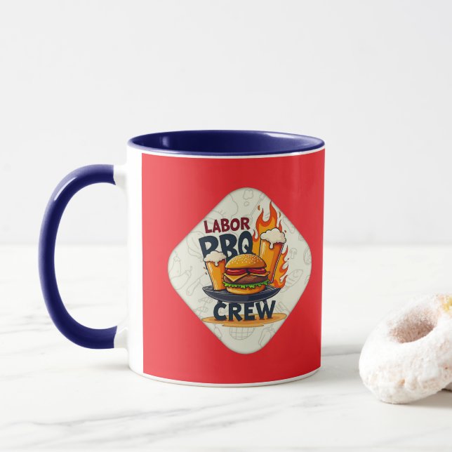 Mug Labor Day BBQ Crew Badge Design – Holiday Grill Il (Avec donut)