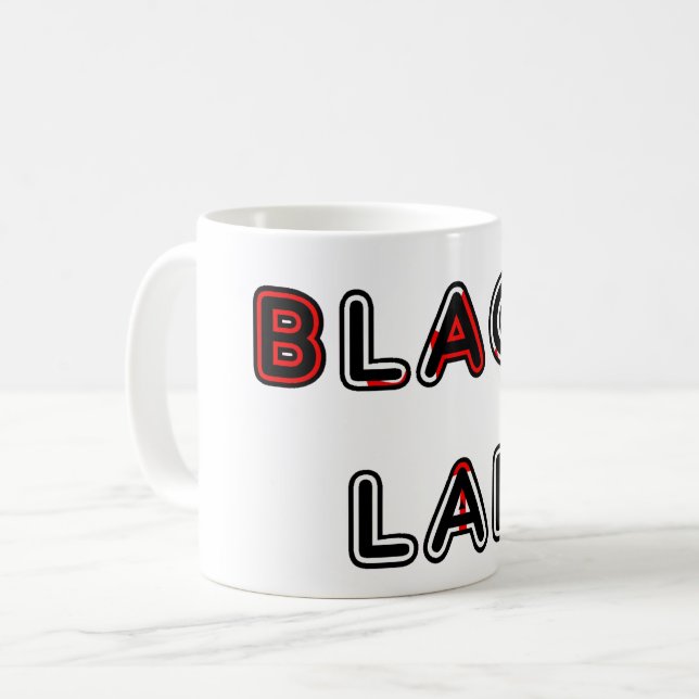 Mug Labrador Retriever Lab noir Drapeau dans le nom (Devant gauche)