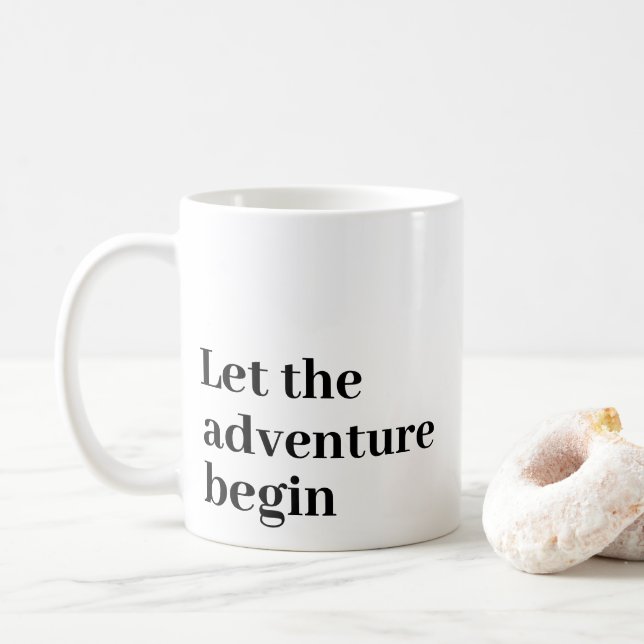 Mug Laisser l'aventure commencer Black script Monogram (Avec donut)