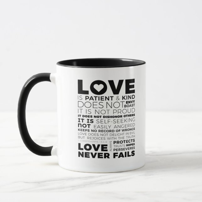 Mug L'amour est patient et gentil Appel classique  (Gauche)