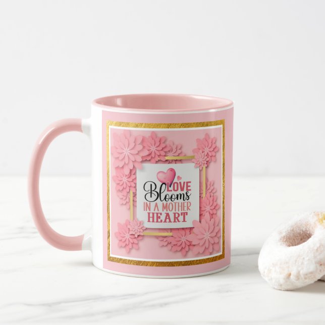Mug L'amour fleurit dans un cœur de mère Fleurs roses (Avec donut)