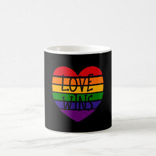 Mug L'amour gagne Rainbow Heart