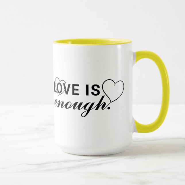 Mug L'amour suffit à la conception d'une motte compact (Droite)