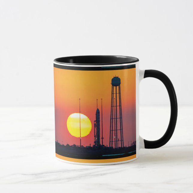 Mug Lancement de la nASA Antares Rocket Sunrise (Droite)
