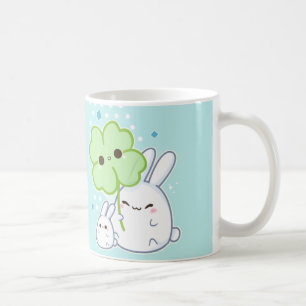 Mug Lapin blanc mignon avec le trèfle de kawaii