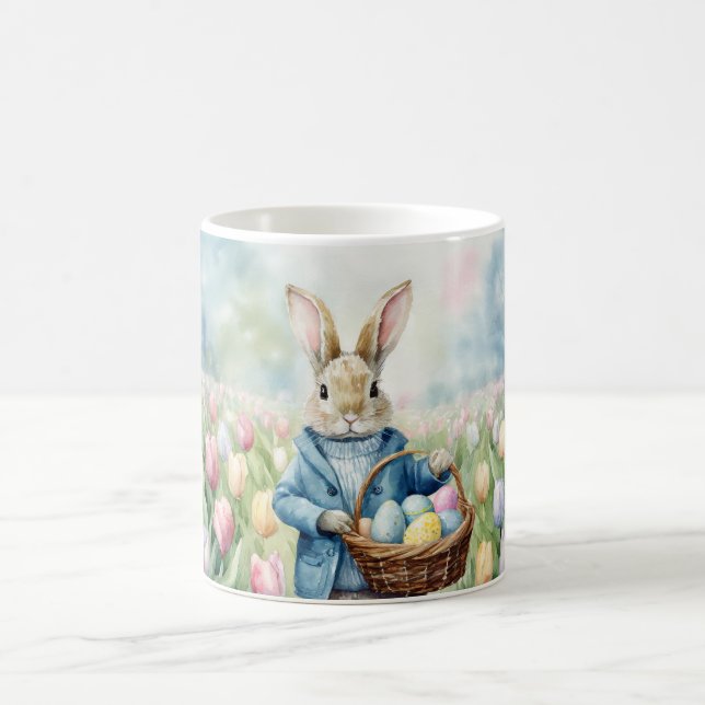 Mug Lapin de Pâques dans une prairie de tulipes (Centre)