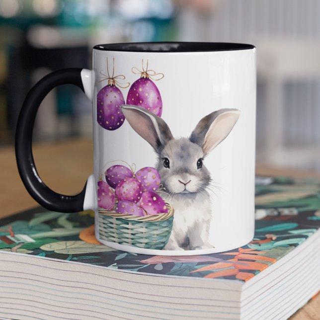 Mug Lapin de Pâques et Cerise Oeufs de Pâques en Panie (Happy Easter customizable two toned coffee mug with cute bunny and polka dotted Easter eggs. )