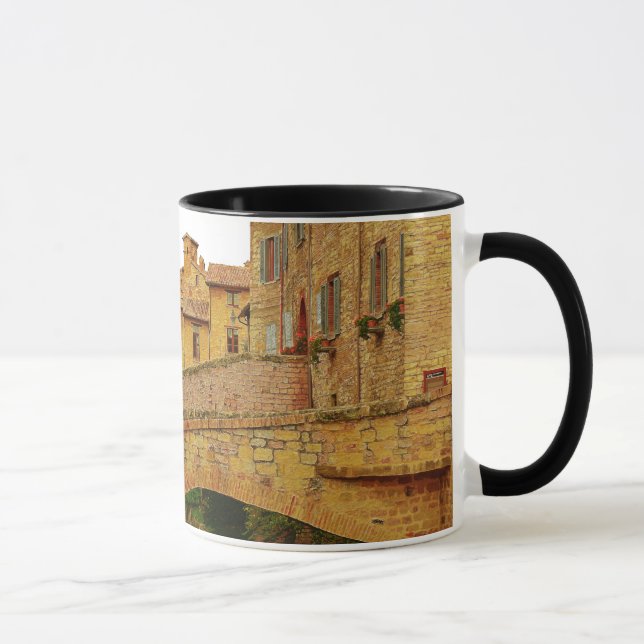 Mug L'architecture des maisons de Gubbio Umbria Italie (Droite)