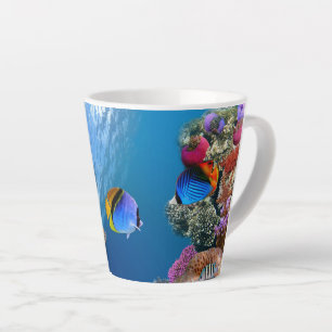 Mug latte sous-marine