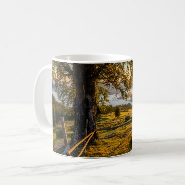 Mug L'aube triste dans une forêt (Devant gauche)