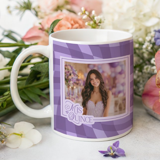 Mug Lavande À damiers Photo Quinceanera Keepsaké (Shown on a Classic Mug)