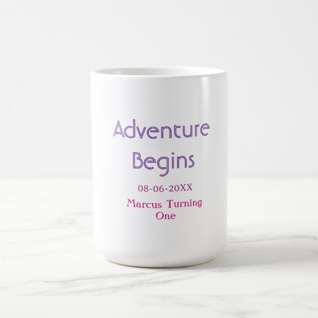 Mug L'aventure commence date nom 1er anniversaire simp (Centre)