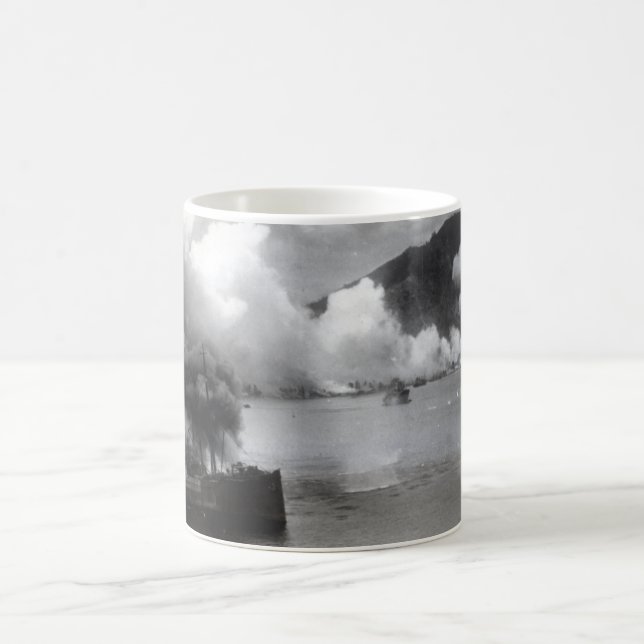 Mug Le 2ÈME GUERRE MONDIALE bombarde la course dans (Centre)