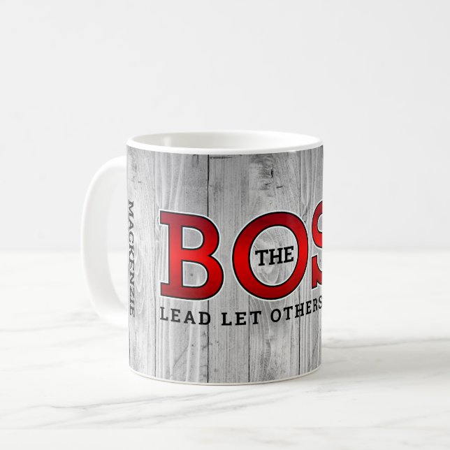 Mug Le BOSS Dirige Les Autres Suivent sur Bois Rustiqu (Devant gauche)