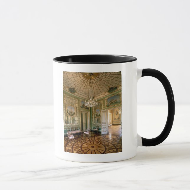 Mug Le boudoir de la Reine, 1774-86 (Droite)