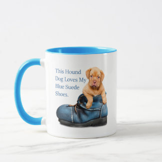 Mug Le chien de chasse aime les chaussures bleues de